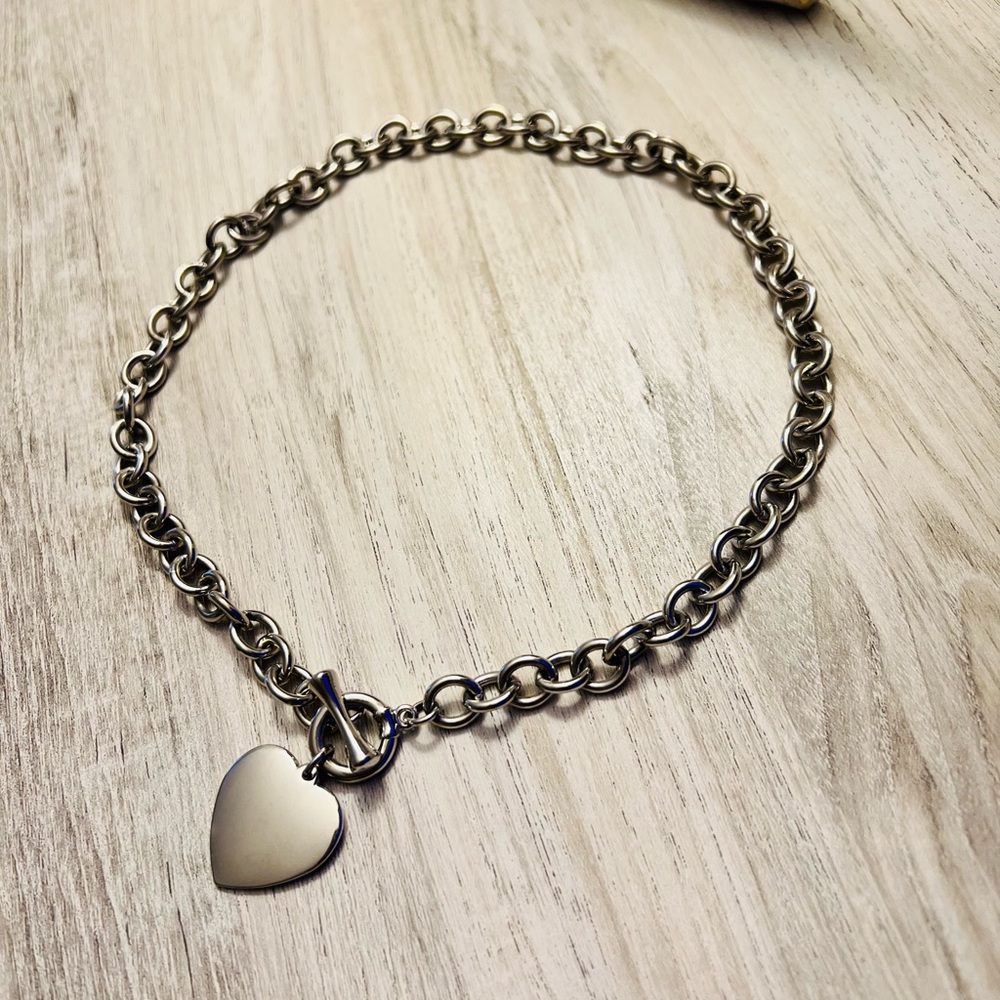 Tiffany style silver chain necklace with engrave-able heart charm !